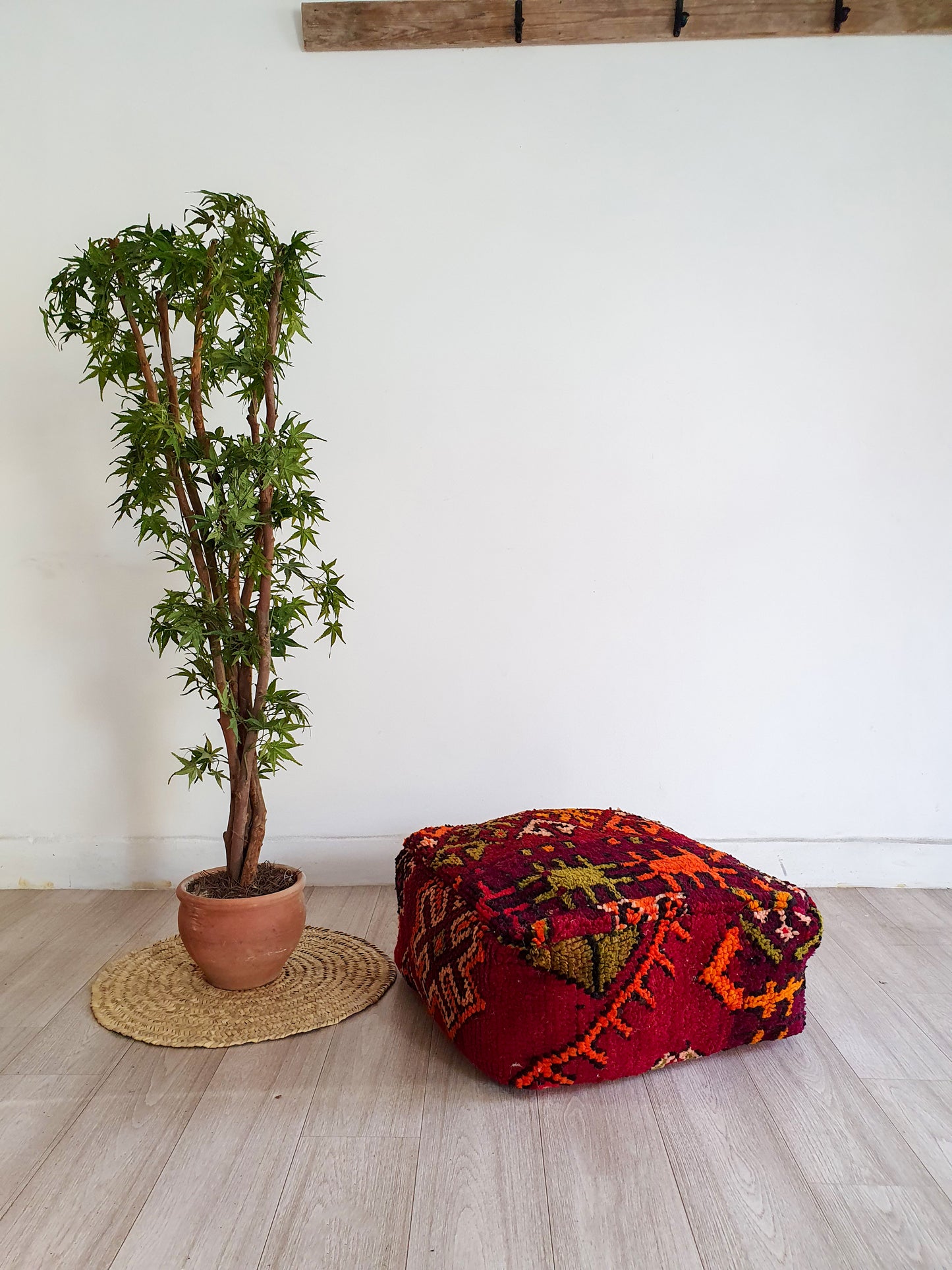 POUF DE SOL KILIM ROUGE
