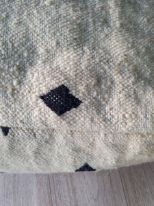KILIM CREAMY FLOOR POUF