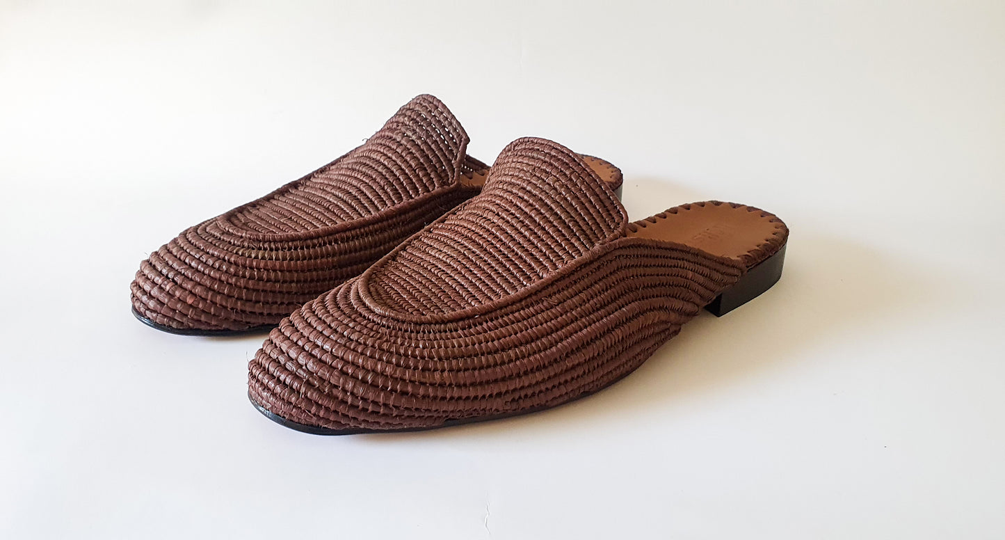 SAINT RAFFIA MULES